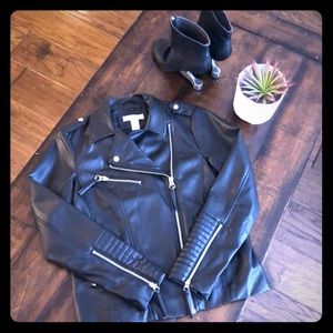 H&M Faux Leather Moto Jacket Size 6